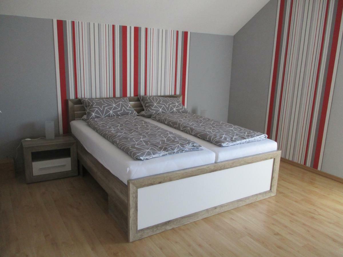 Ferienwohnung Am Osterberg Liebenau  Экстерьер фото
